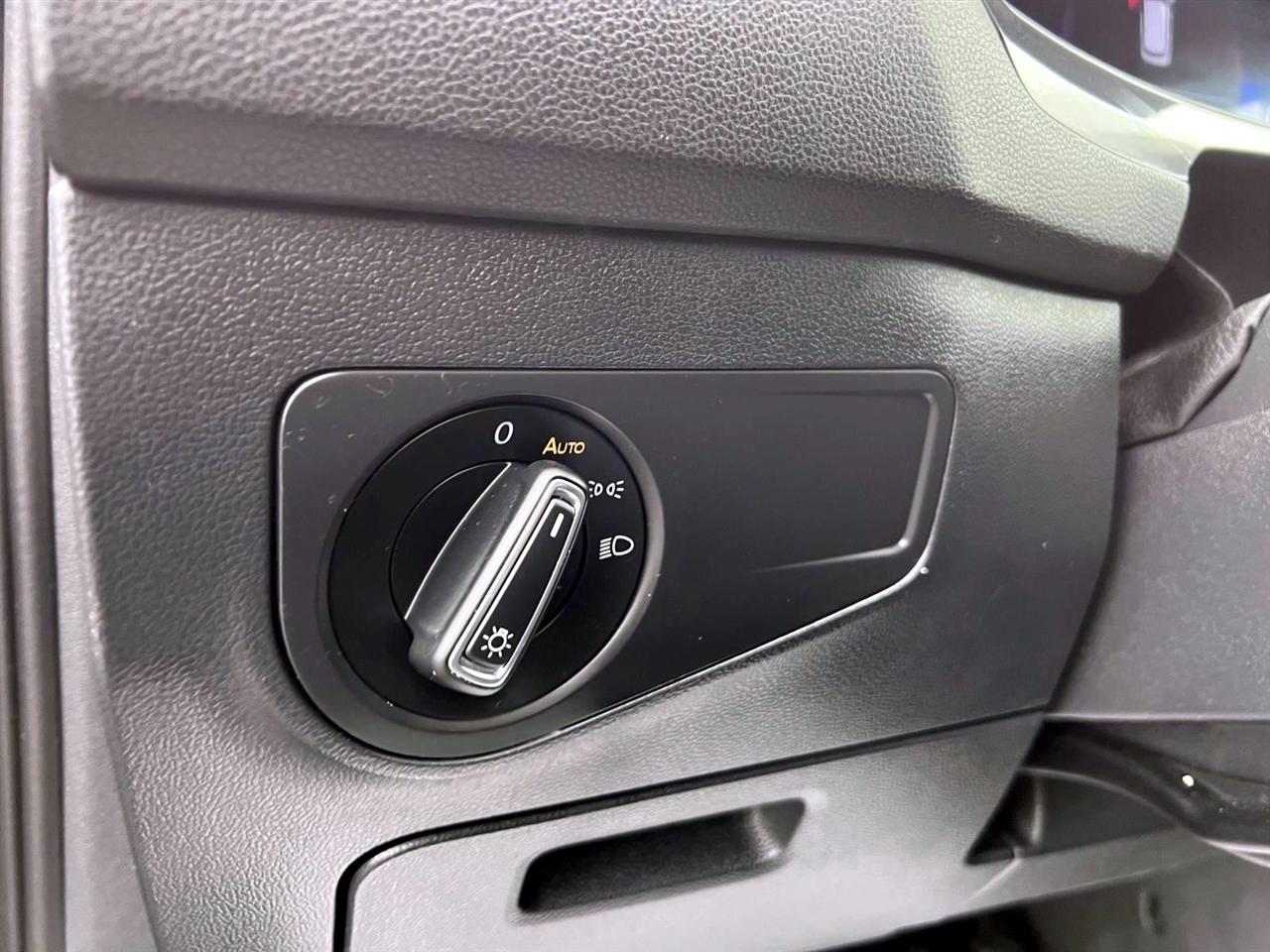 Volkswagen Tiguan 2.0T Wolfsburg Edition FWD 2024