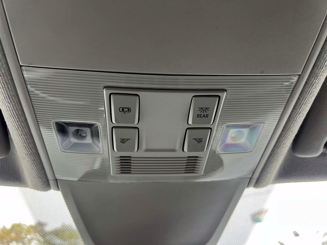 Volkswagen Tiguan 2.0T Wolfsburg Edition FWD 2024