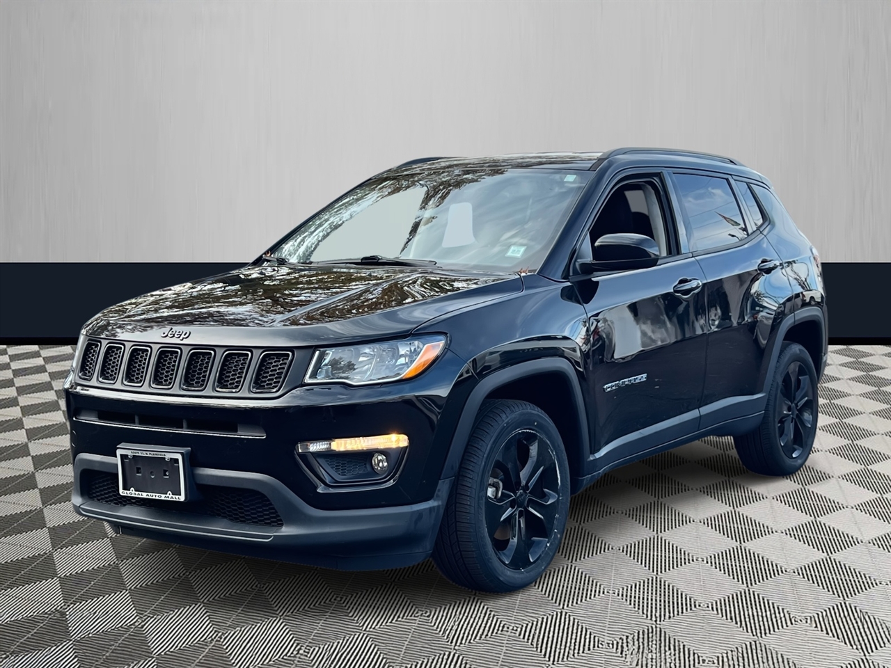 2019 Jeep Compass North Edition Latitude photo 3