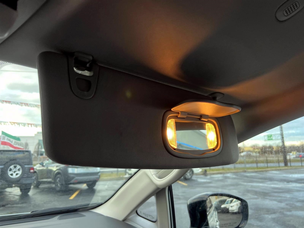 Chrysler Pacifica Touring L FWD 2024