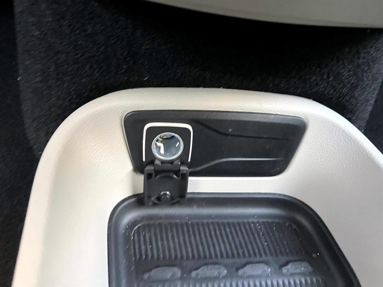 Chrysler Pacifica Touring L FWD 2024