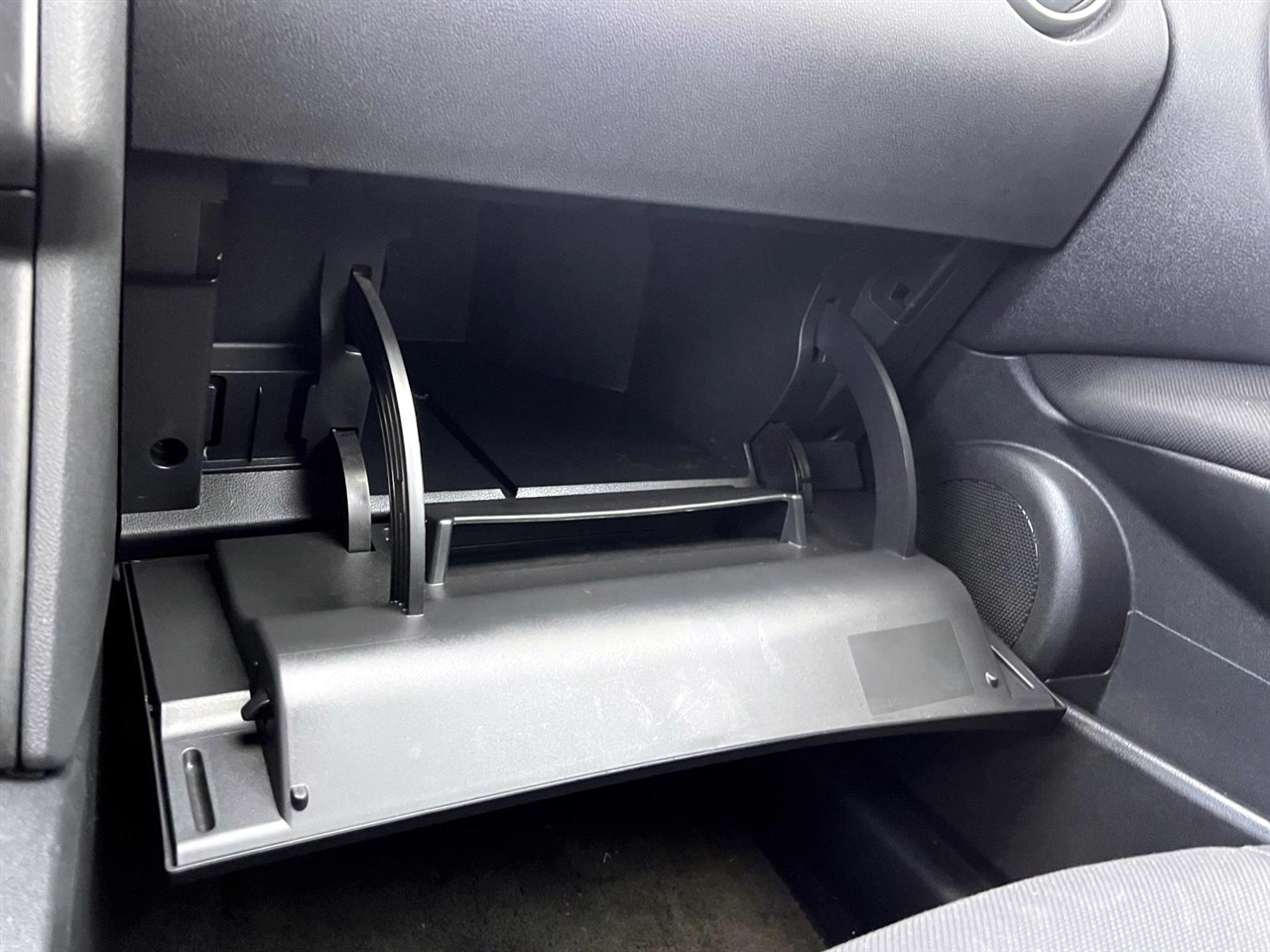 Nissan Rogue AWD 4dr S 2012