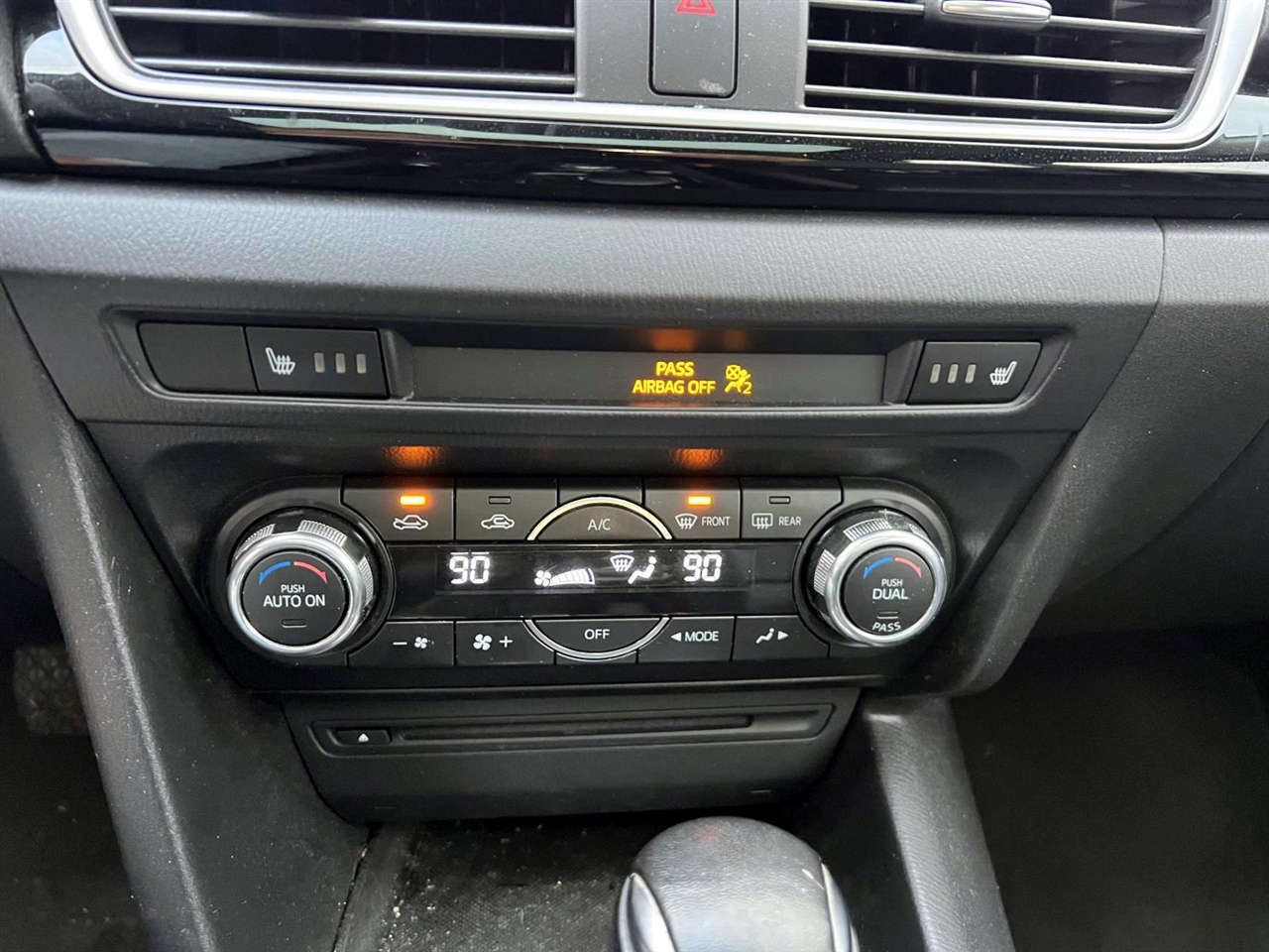 Mazda MAZDA3 5dr HB Auto i Grand Touring 2014