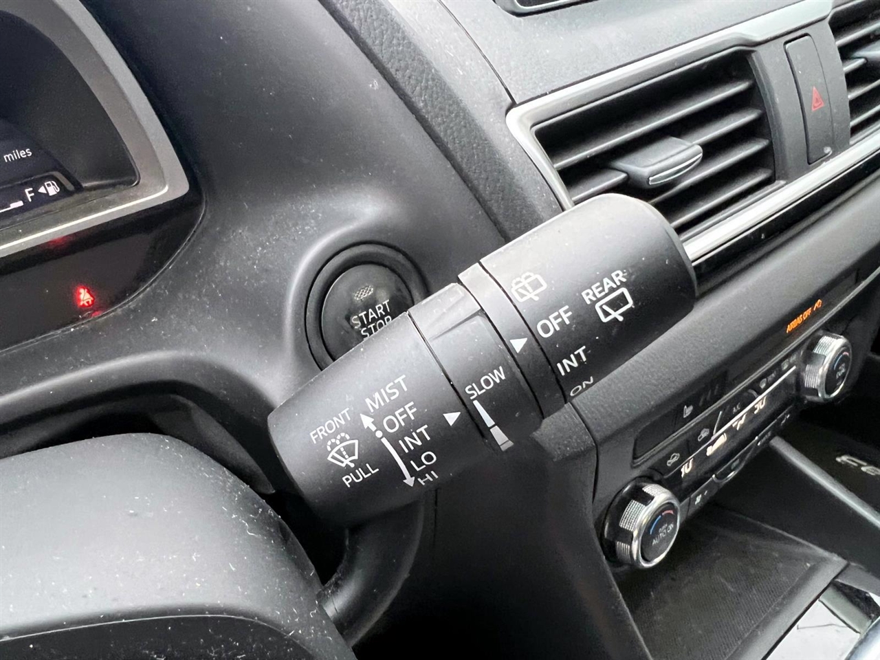 Mazda MAZDA3 5dr HB Auto i Grand Touring 2014