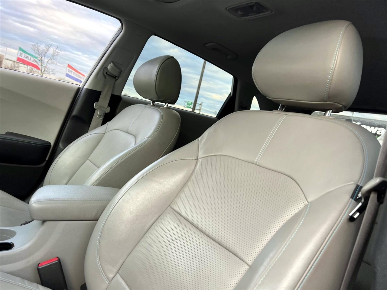 Kia Niro Touring FWD 2019