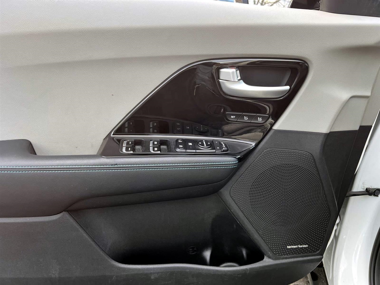 Kia Niro Touring FWD 2019