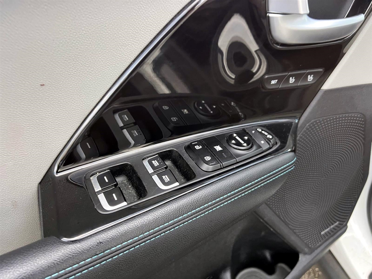 Kia Niro Touring FWD 2019