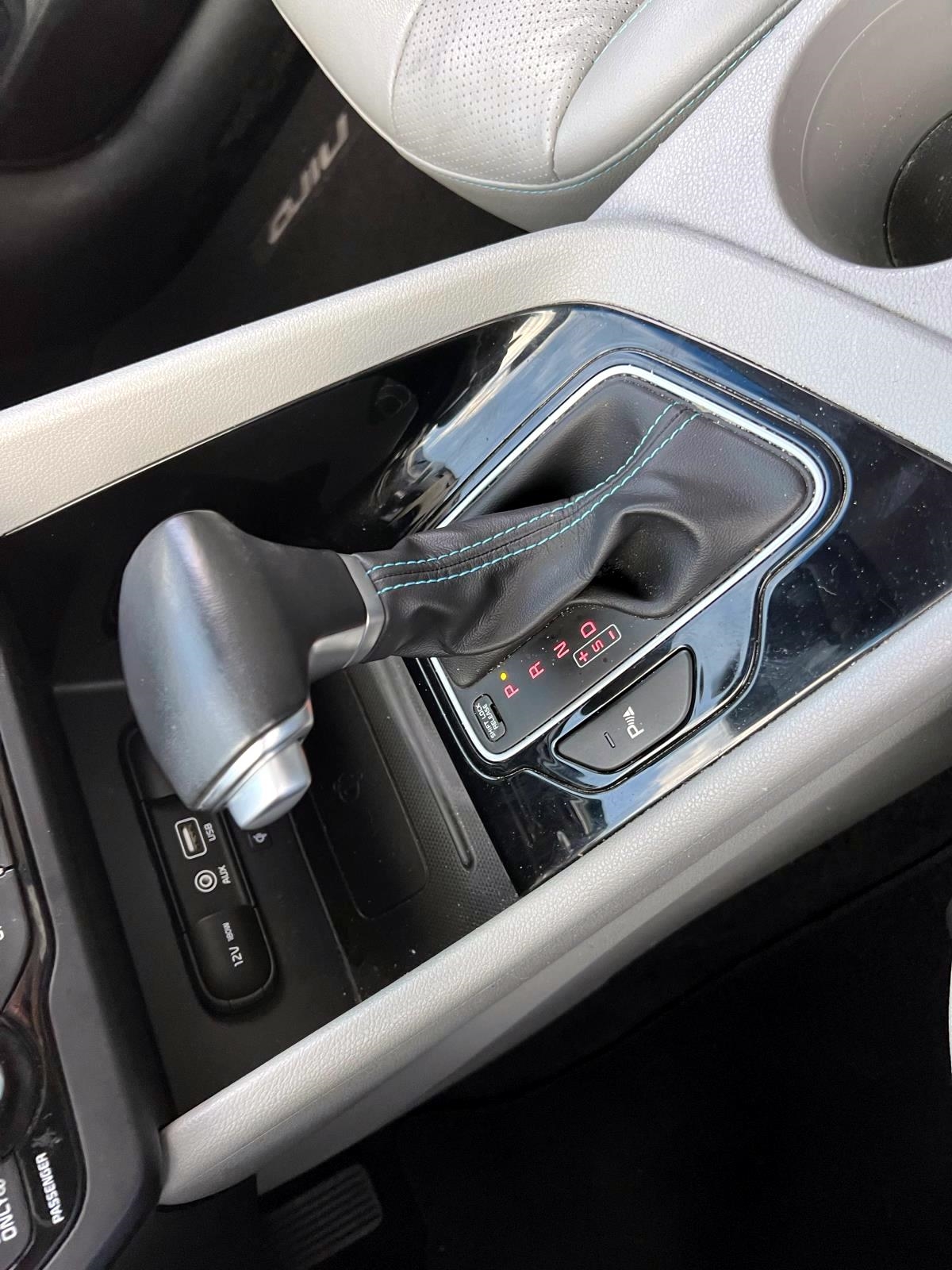 Kia Niro Touring FWD 2019