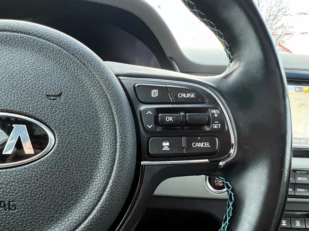 Kia Niro Touring FWD 2019