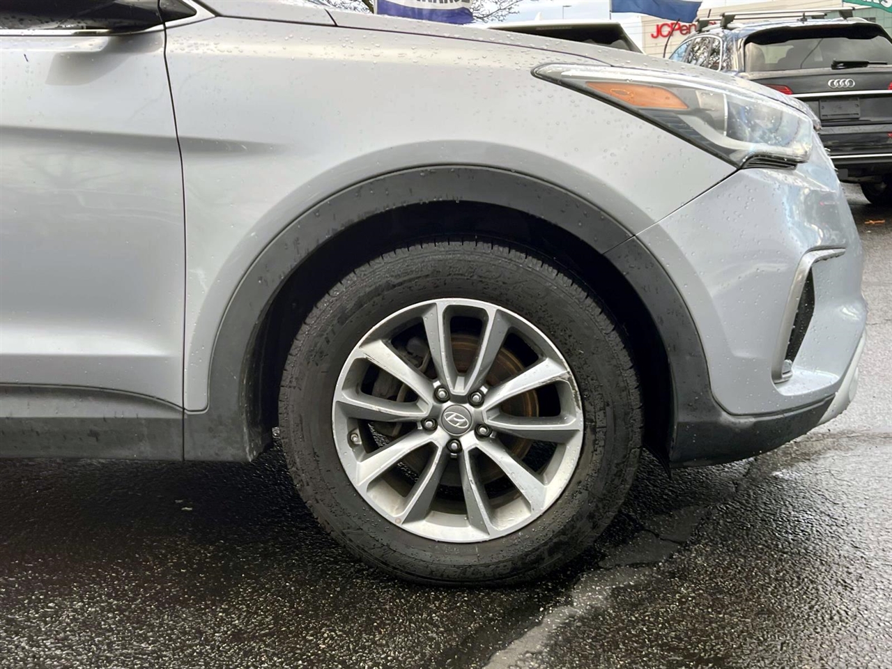 Hyundai Santa Fe XL SE AWD 2019