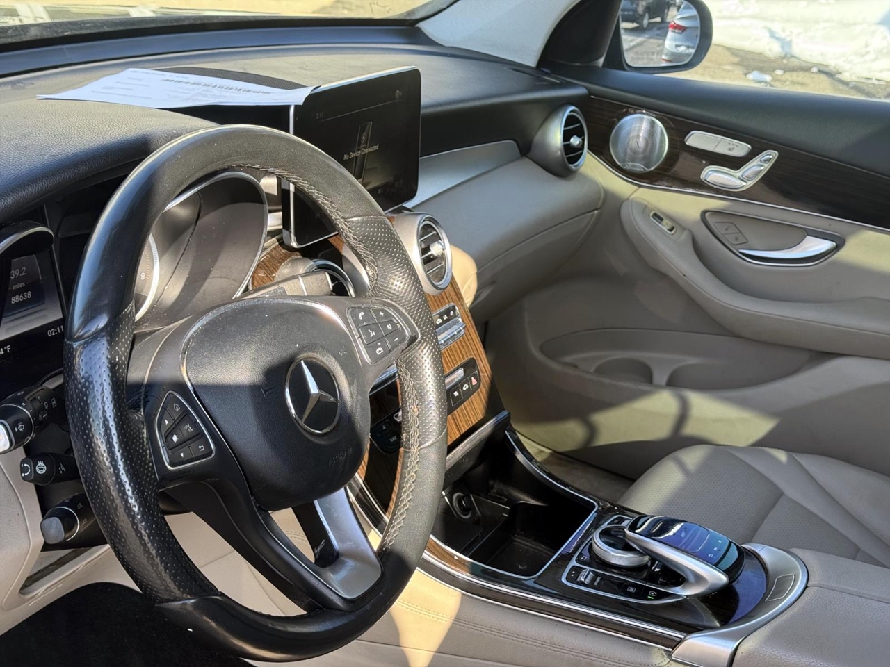 Mercedes-Benz GLC GLC 300 4MATIC SUV 2017