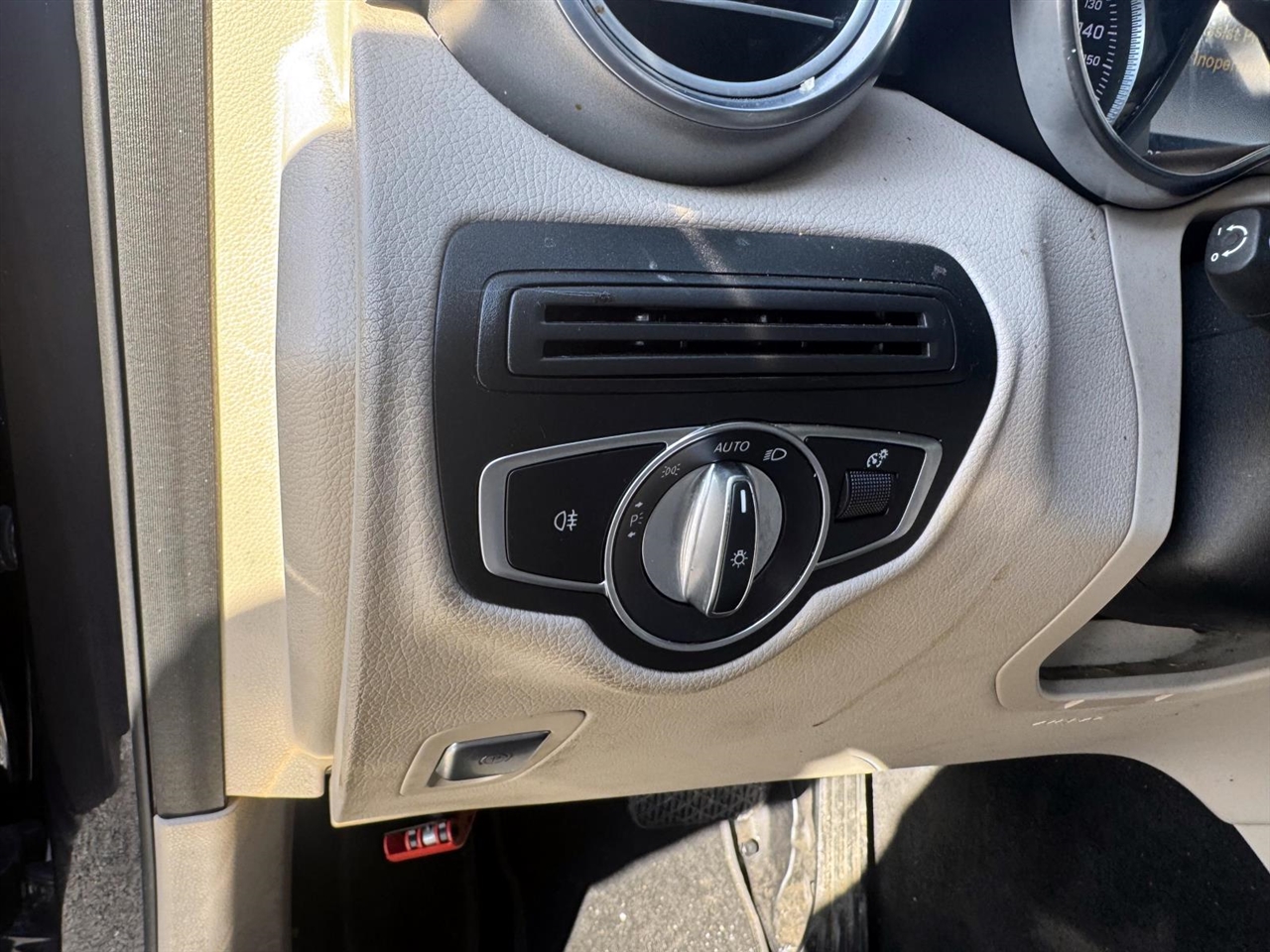 Mercedes-Benz GLC GLC 300 4MATIC SUV 2017