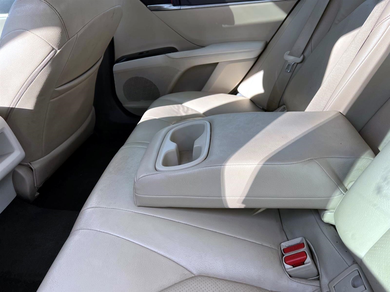 Toyota Camry XLE Auto (Natl) 2018