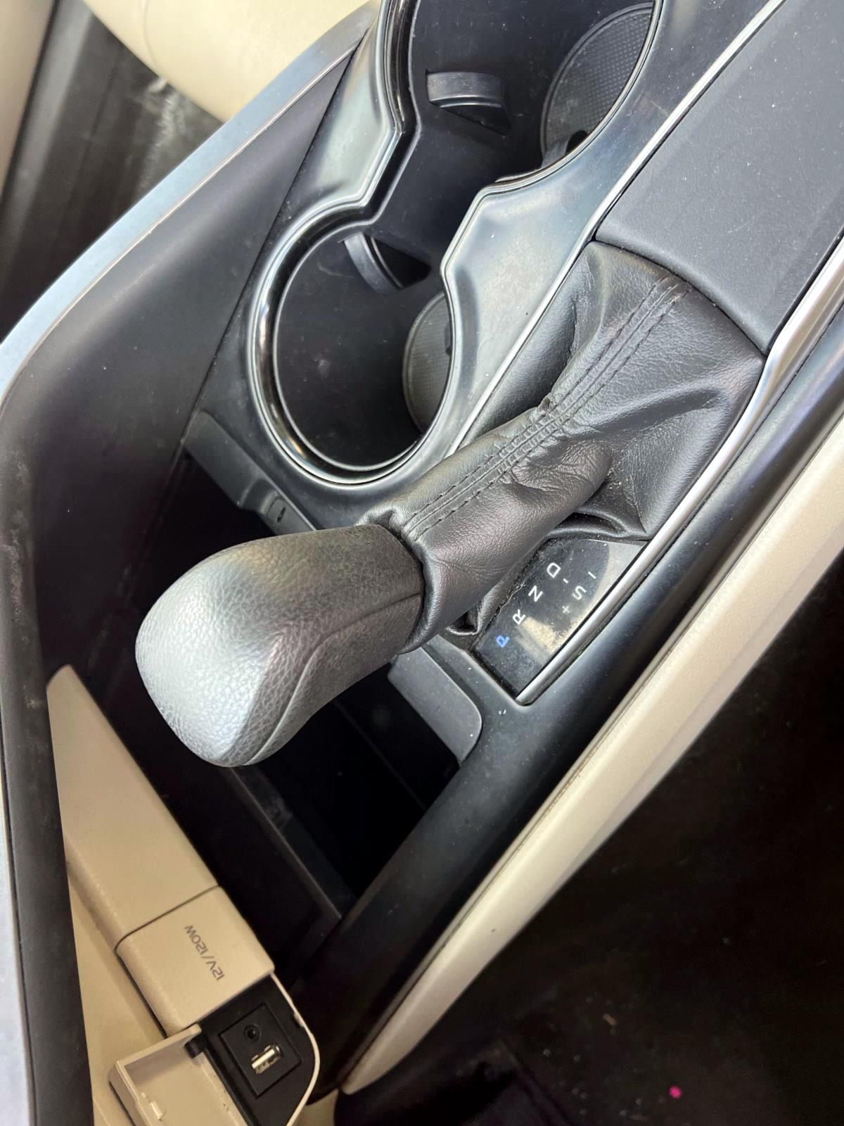 Toyota Camry XLE Auto (Natl) 2018