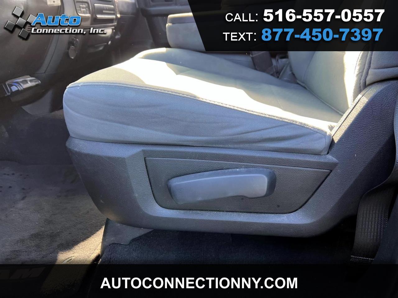 2018 RAM 1500 Express Quad Cab 4WD