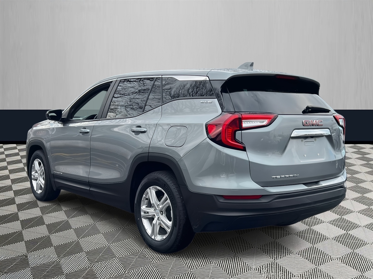 GMC Terrain FWD 4dr SLE 2024