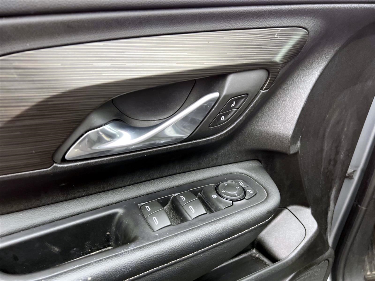 GMC Terrain FWD 4dr SLE 2024