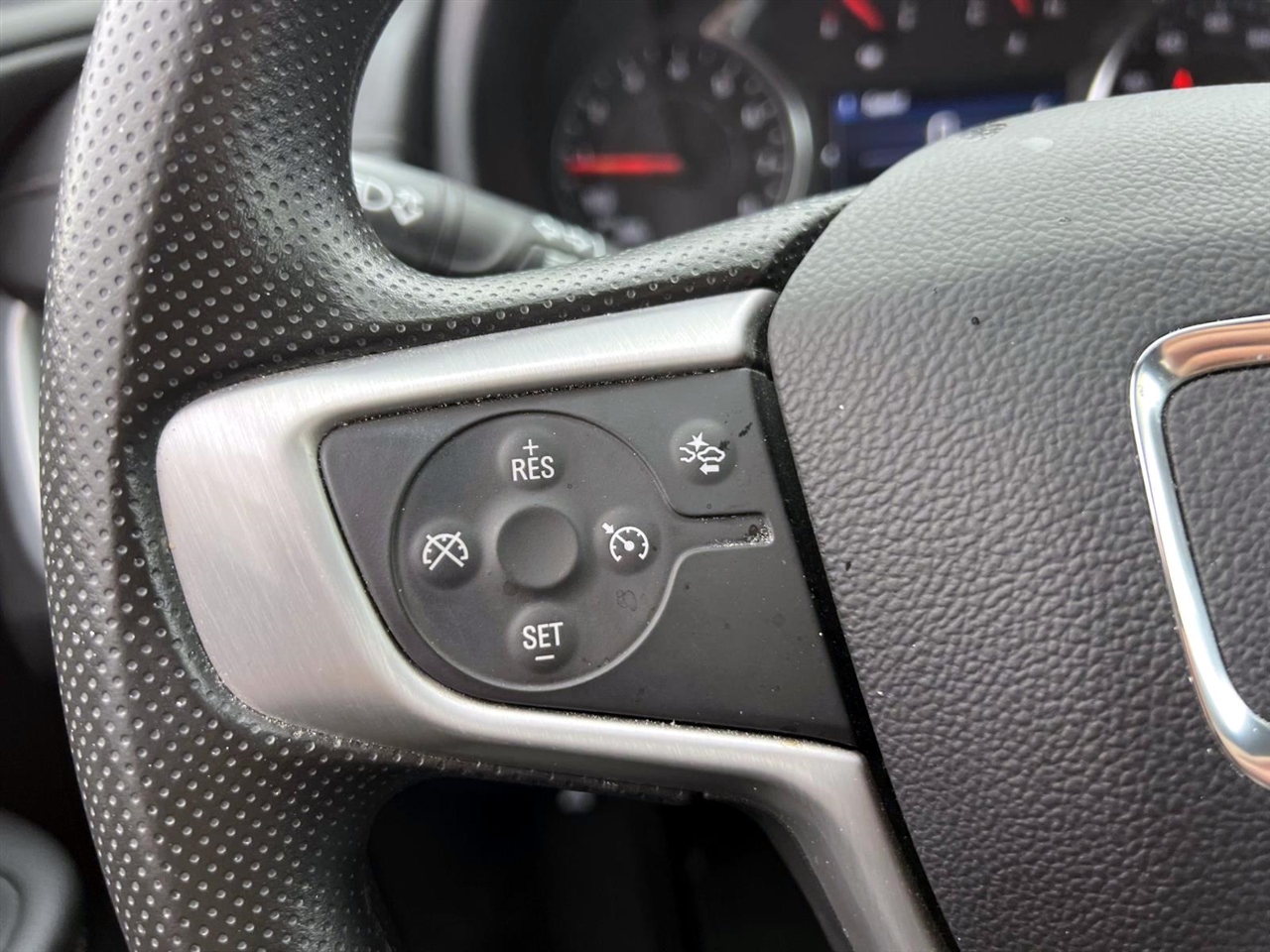 GMC Terrain FWD 4dr SLE 2024