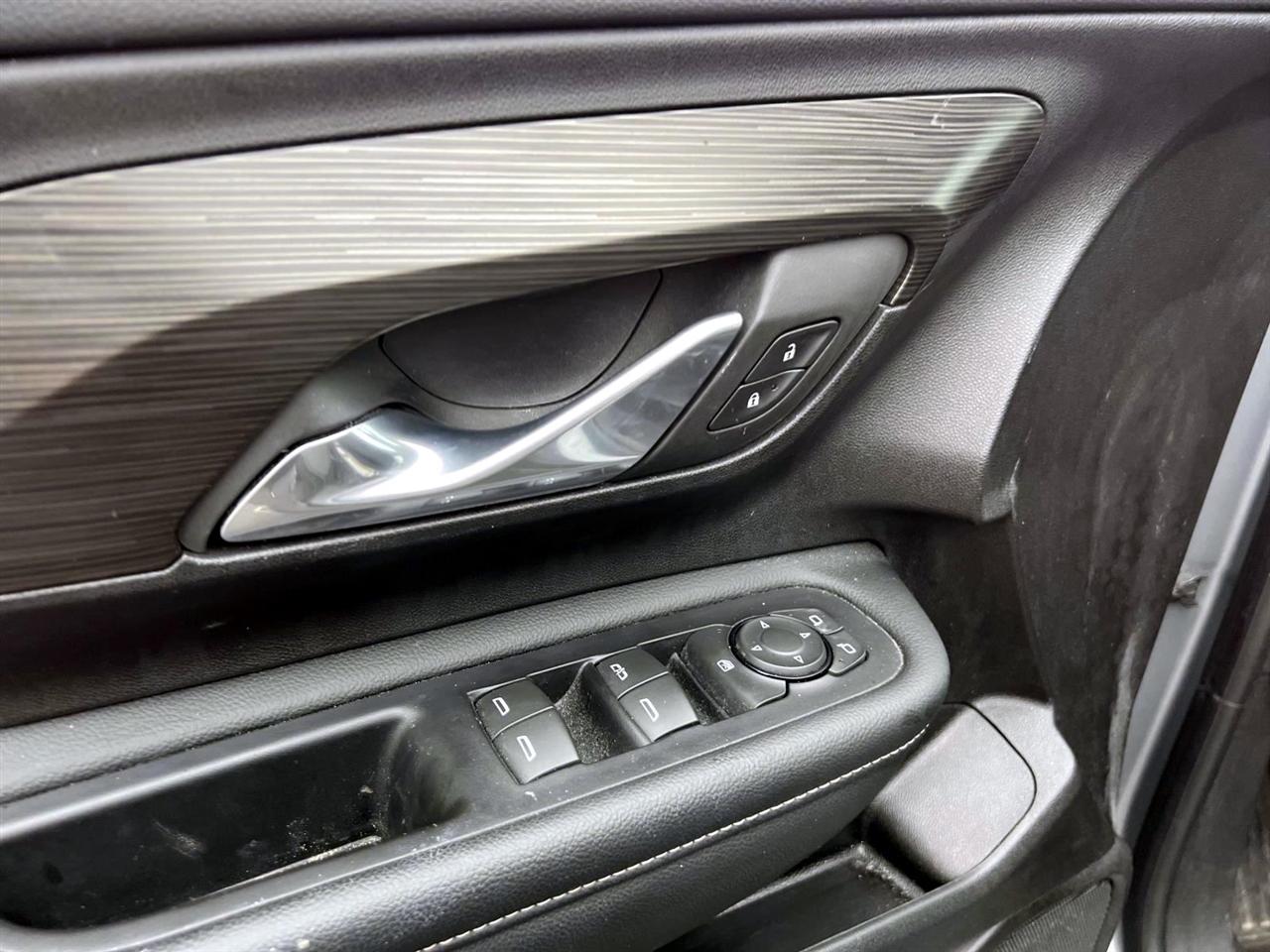 GMC Terrain FWD 4dr SLE 2024