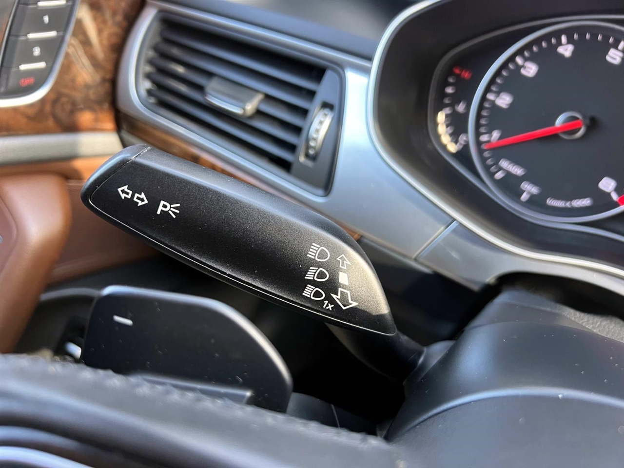 Audi A6 4dr Sdn quattro 2.0T Premium Plus 2016