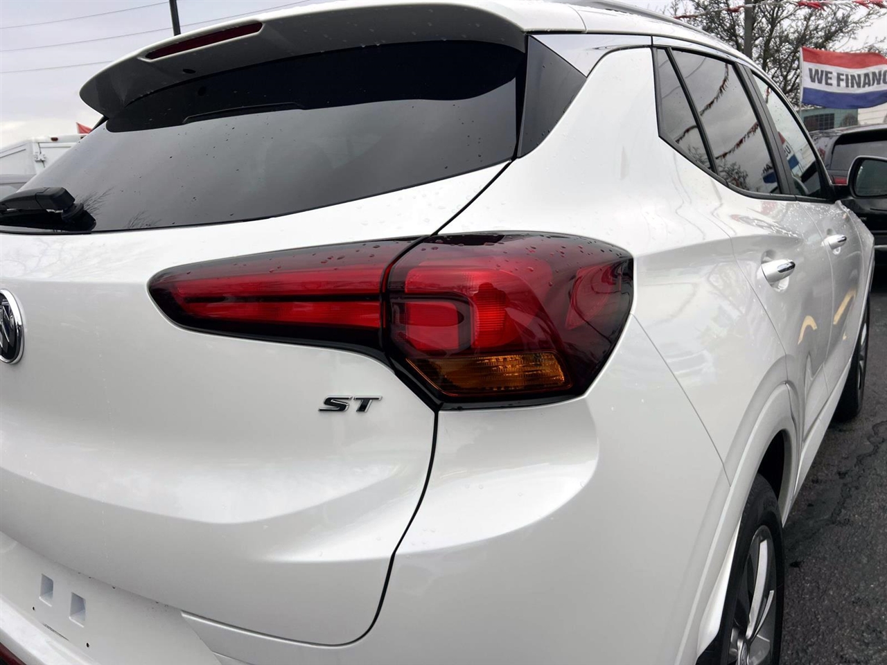 Buick Encore GX FWD 4dr Select 2022