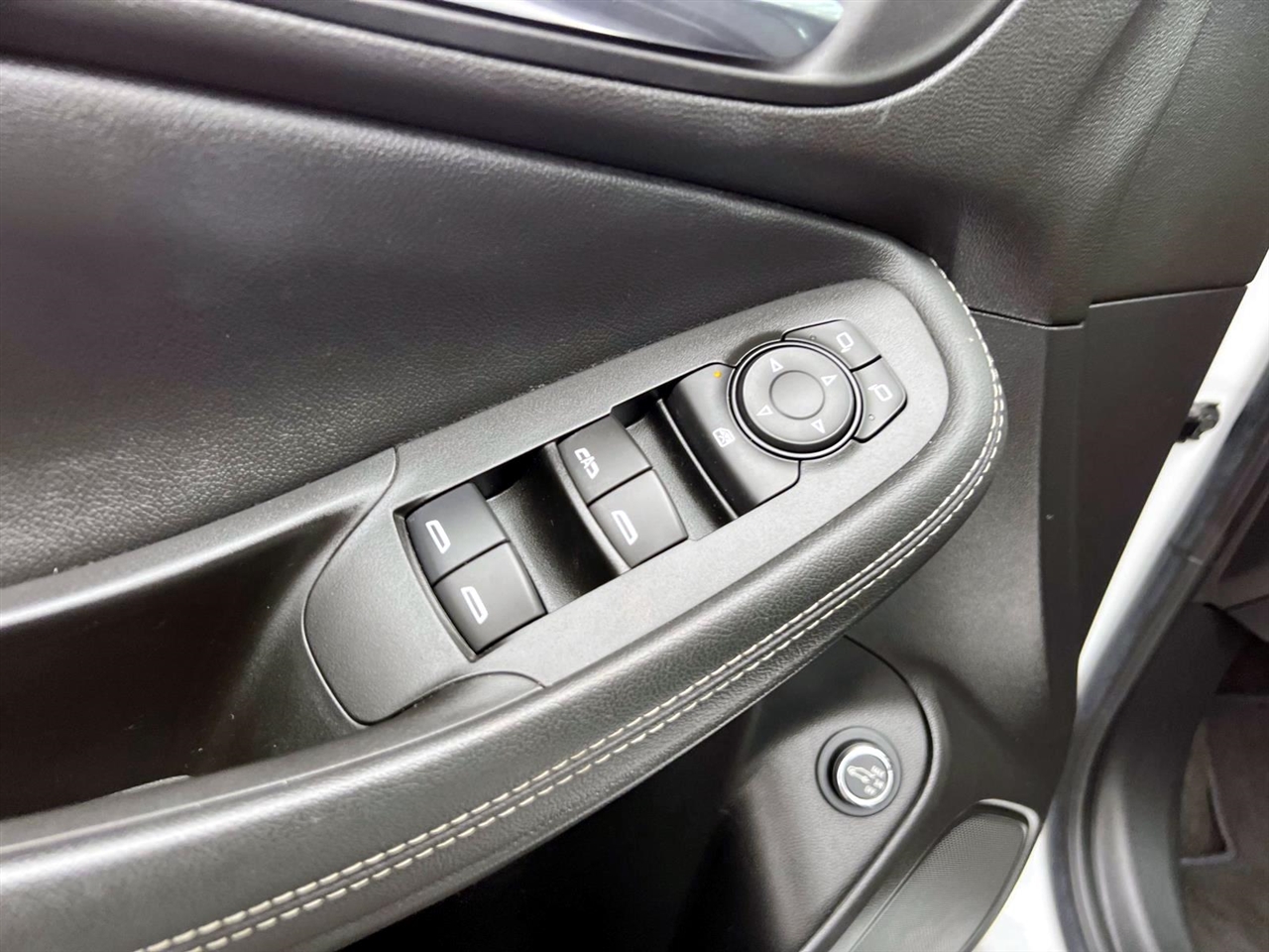 Buick Encore GX FWD 4dr Select 2022