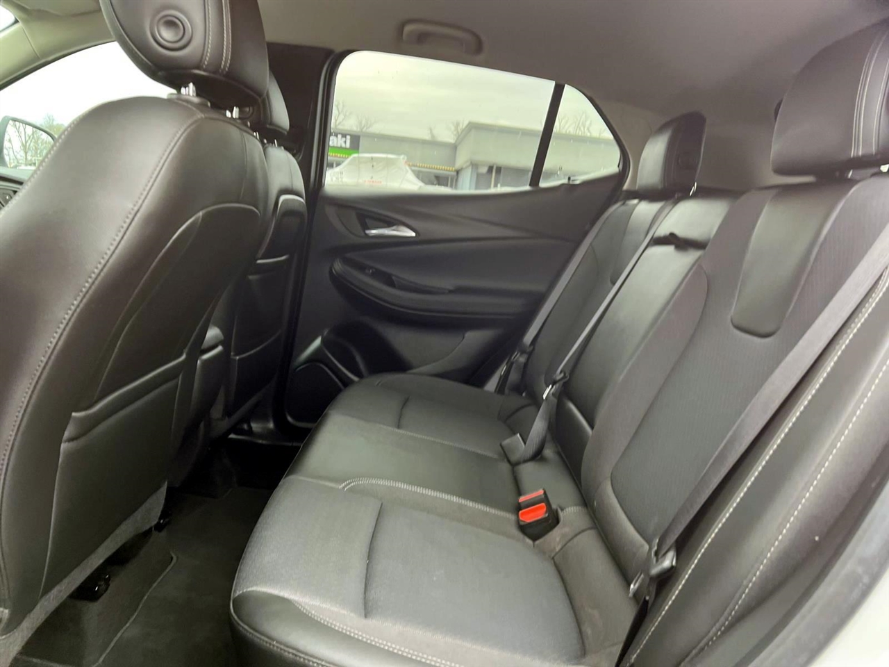 Buick Encore GX FWD 4dr Select 2022