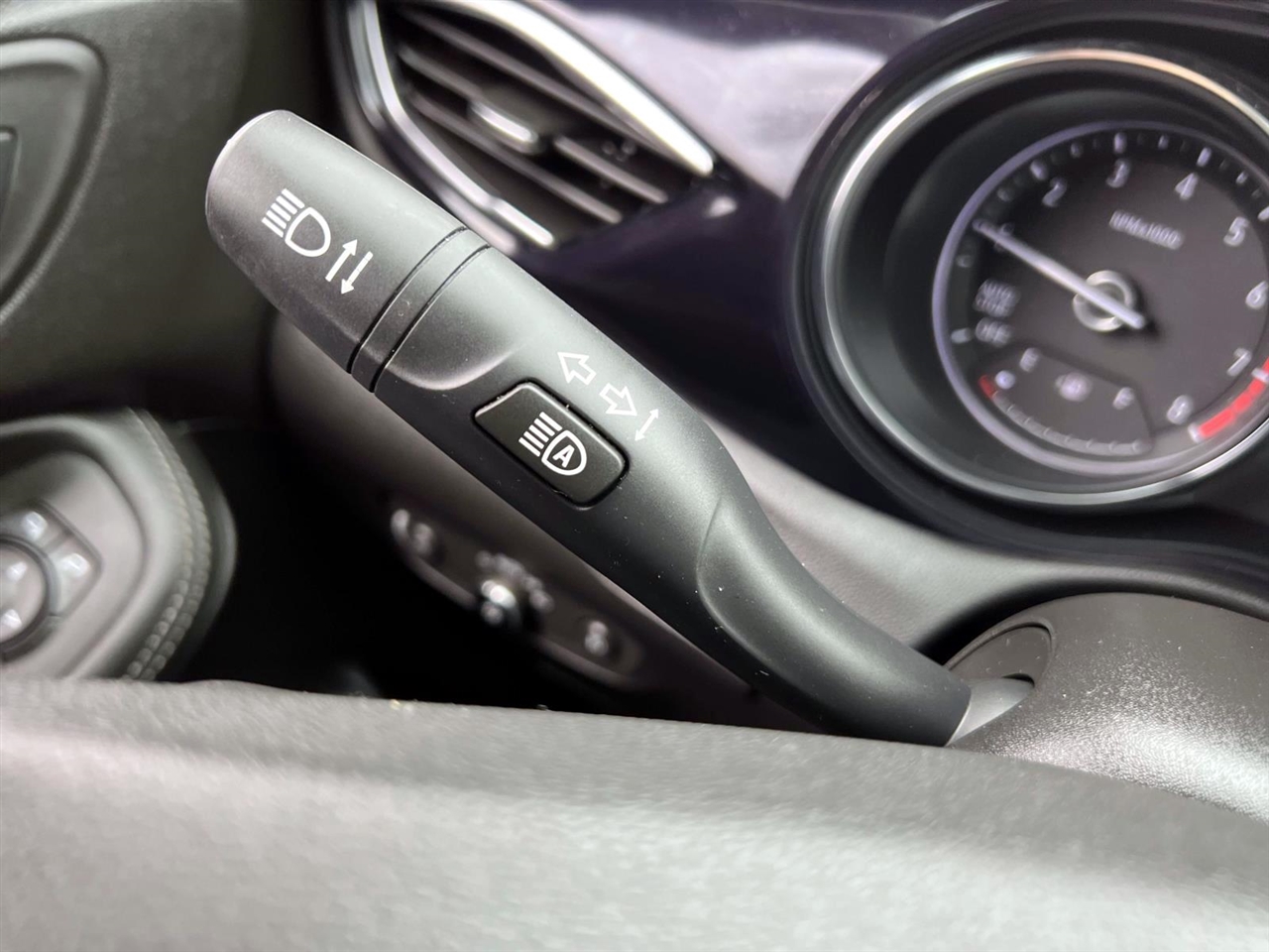 Buick Encore GX FWD 4dr Select 2022