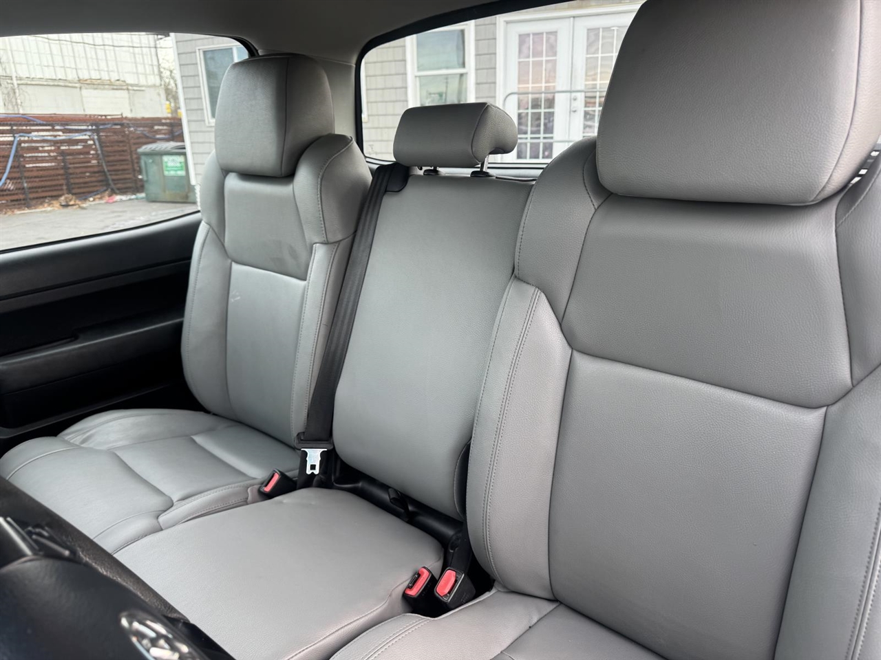 Toyota Tundra 4WD SR Reg Cab 8.1' Bed 5.7L FFV (Natl) *Ltd Avail* 2017