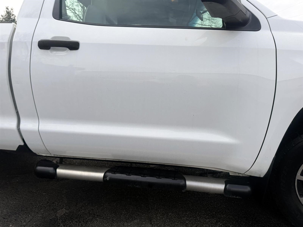 Toyota Tundra 4WD SR Reg Cab 8.1' Bed 5.7L FFV (Natl) *Ltd Avail* 2017