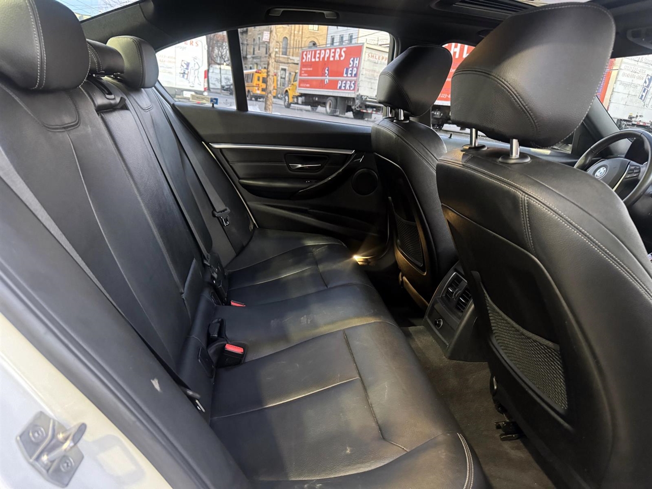 BMW 3 Series 4dr Sdn 328i xDrive AWD SULEV 2016