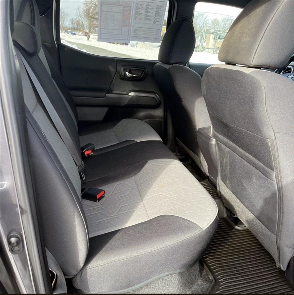 Toyota Tacoma 4WD TRD Off Road Double Cab 5' Bed V6 MT (Natl) 2023