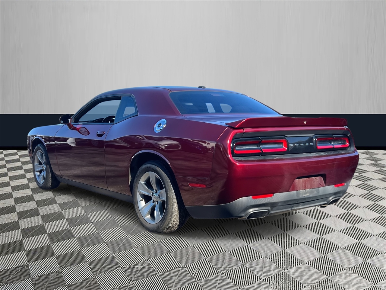 Dodge Challenger SXT RWD 2019