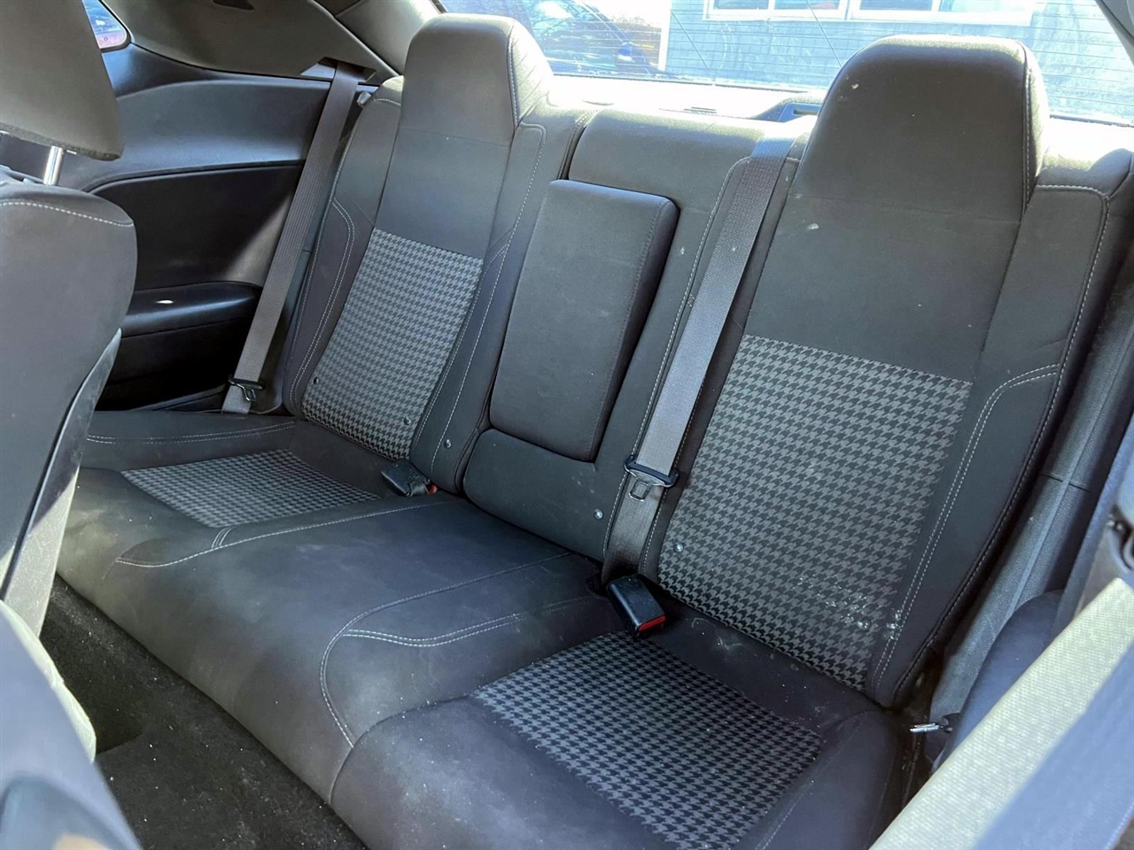 Dodge Challenger SXT RWD 2019