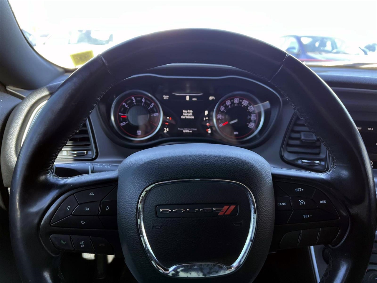 Dodge Challenger SXT RWD 2019