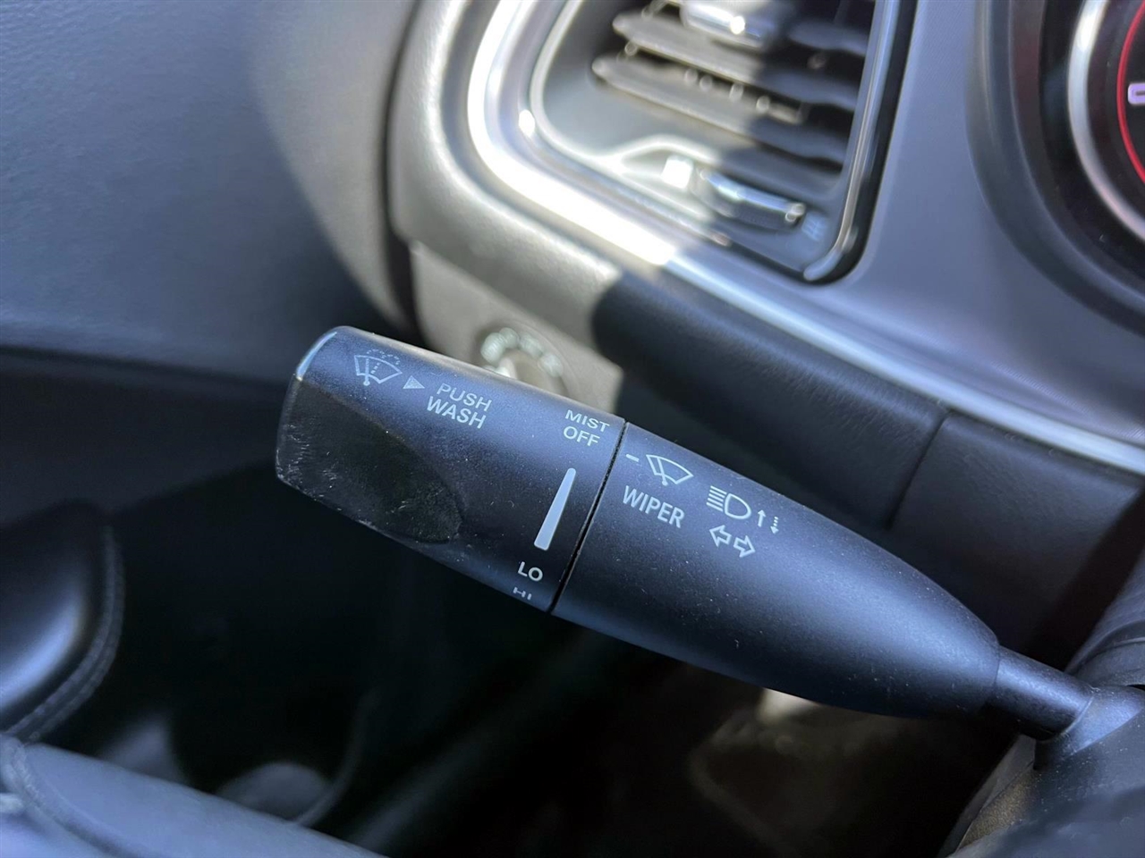 Dodge Challenger SXT RWD 2019