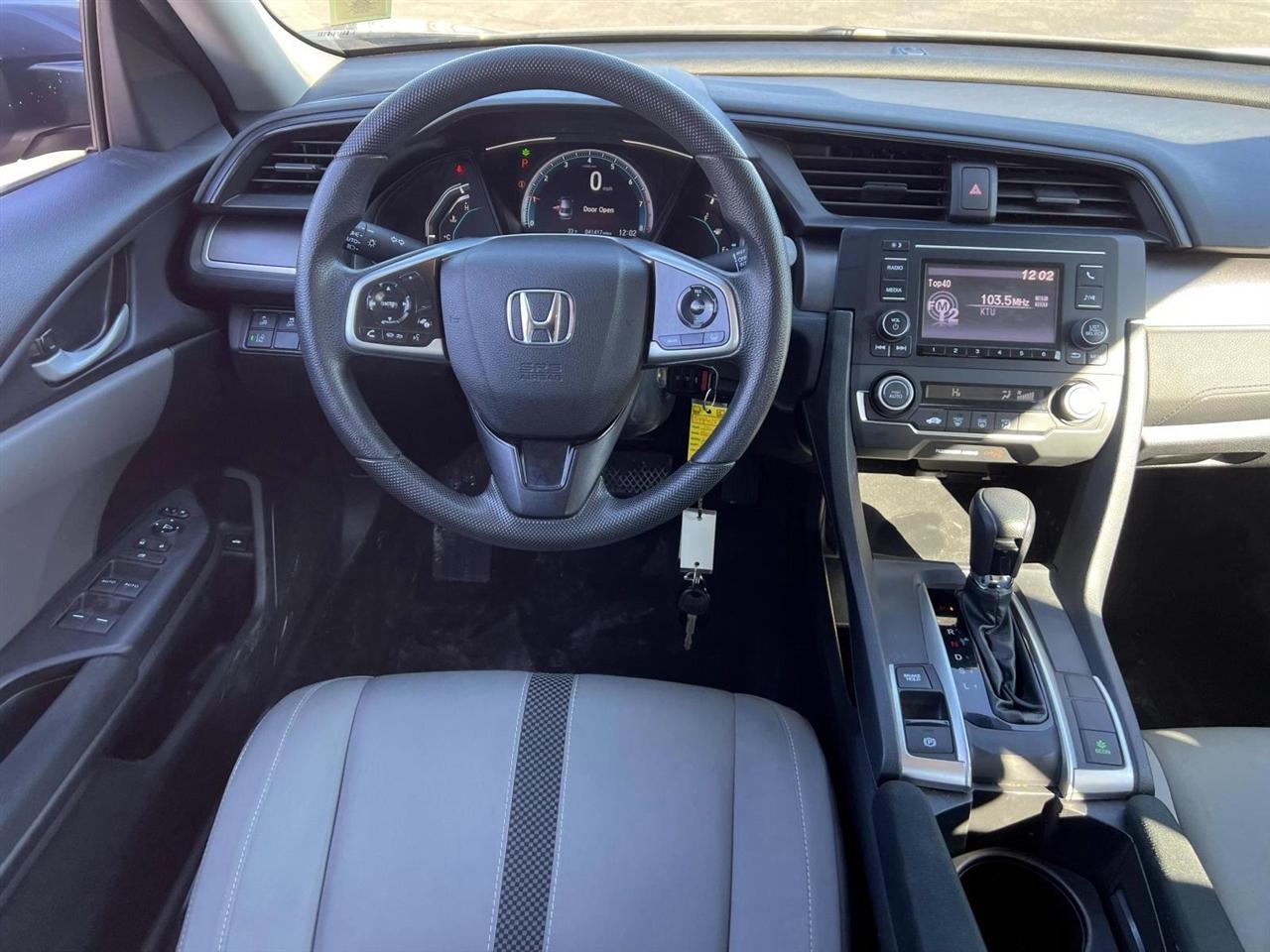 Honda Civic Sedan LX CVT 2020