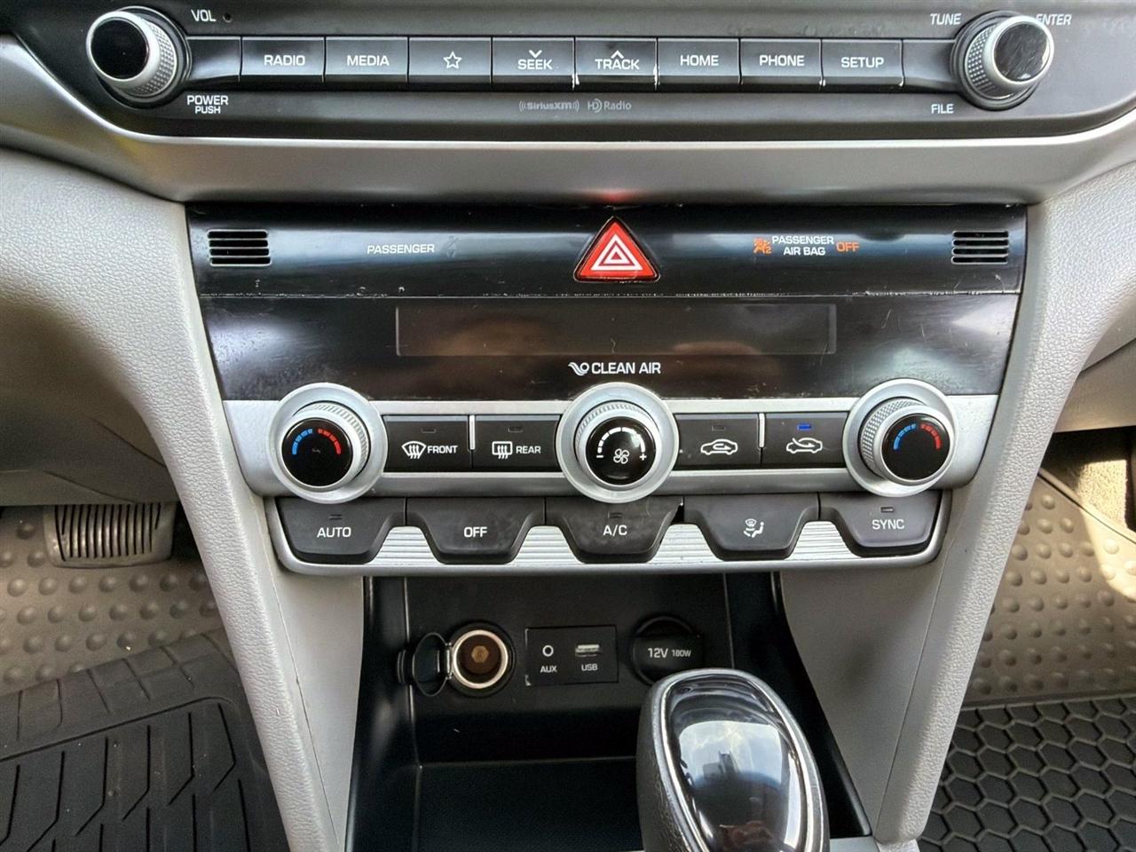 Hyundai Elantra SEL IVT SULEV 2020