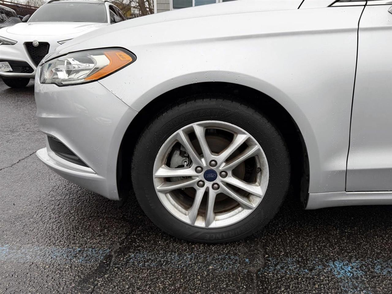 Ford Fusion SE FWD 2018