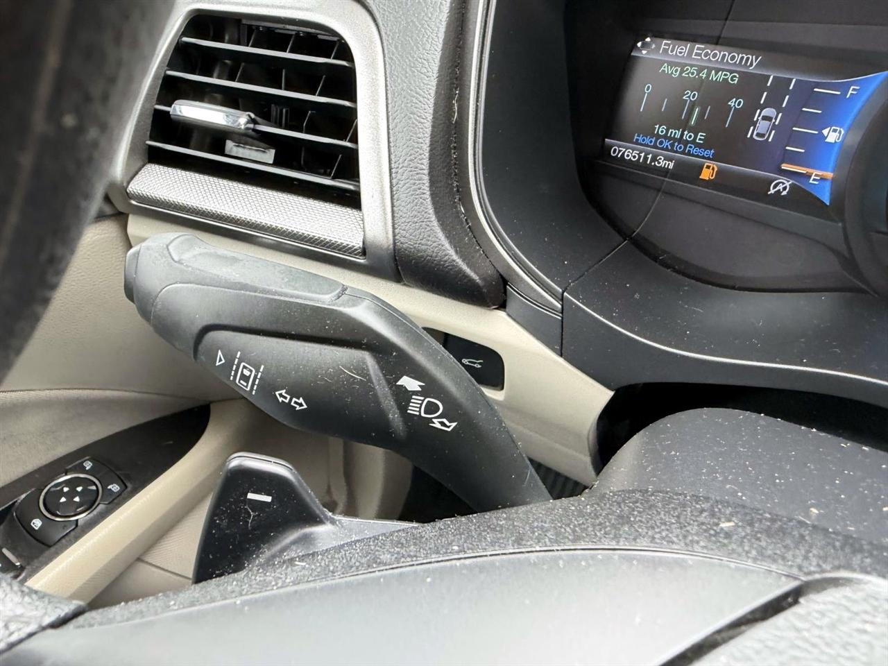 Ford Fusion SE FWD 2018