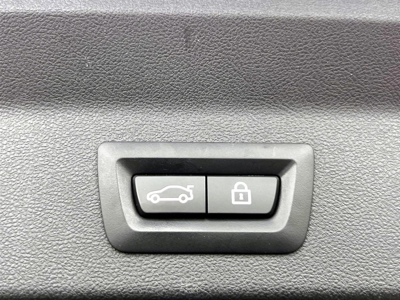 BMW X3 xDrive30i Sports Activity Vehicle 2021