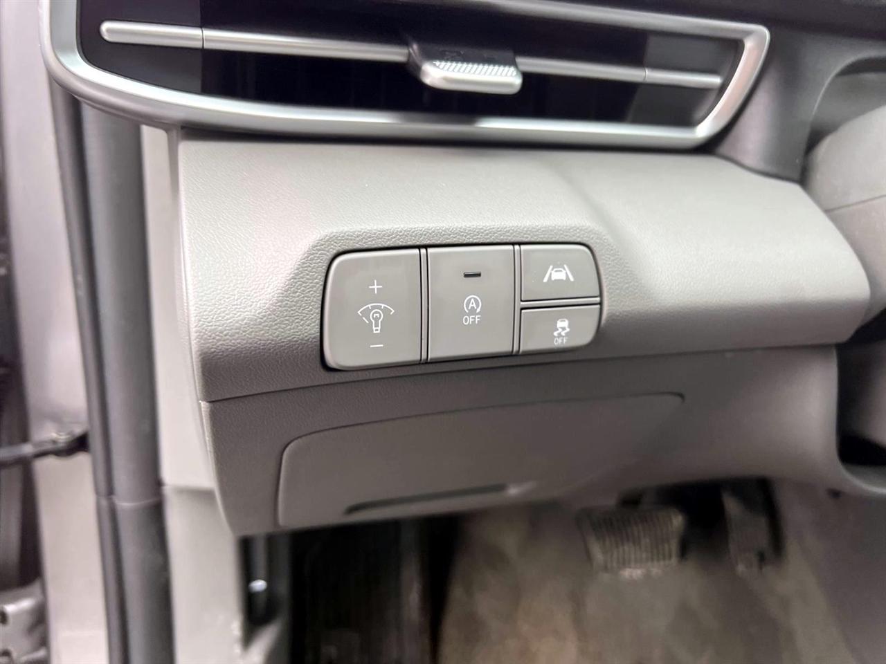 Hyundai Elantra SE IVT 2023