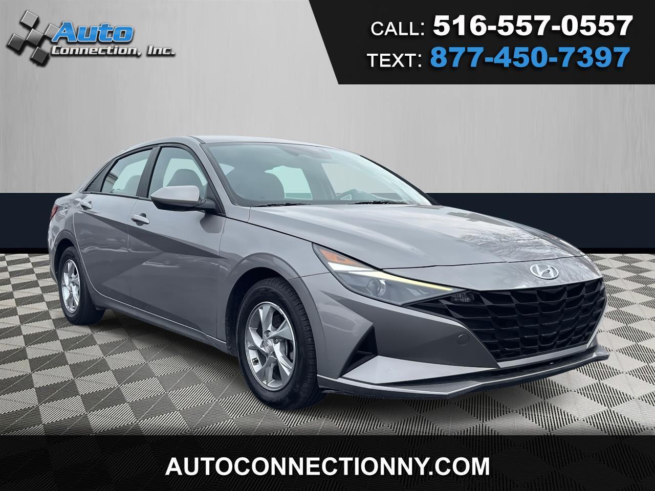 2023 Hyundai Elantra SE IVT