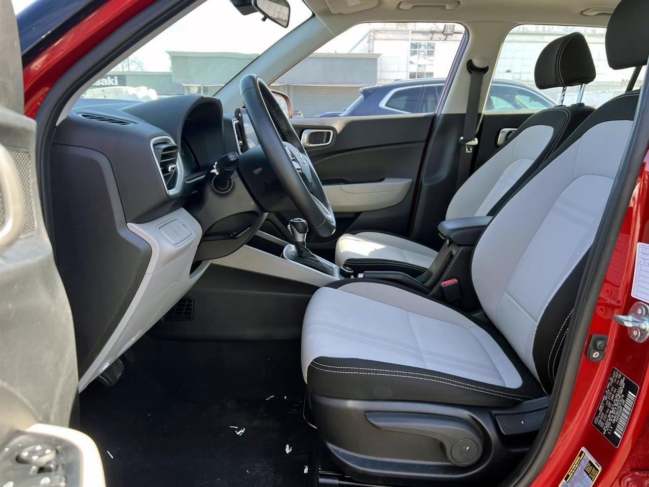 Hyundai Venue SEL IVT 2025