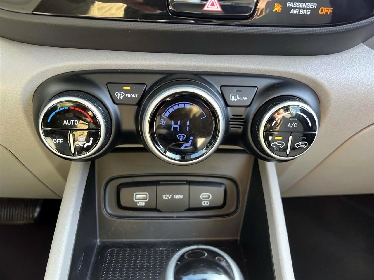 Hyundai Venue SEL IVT 2025