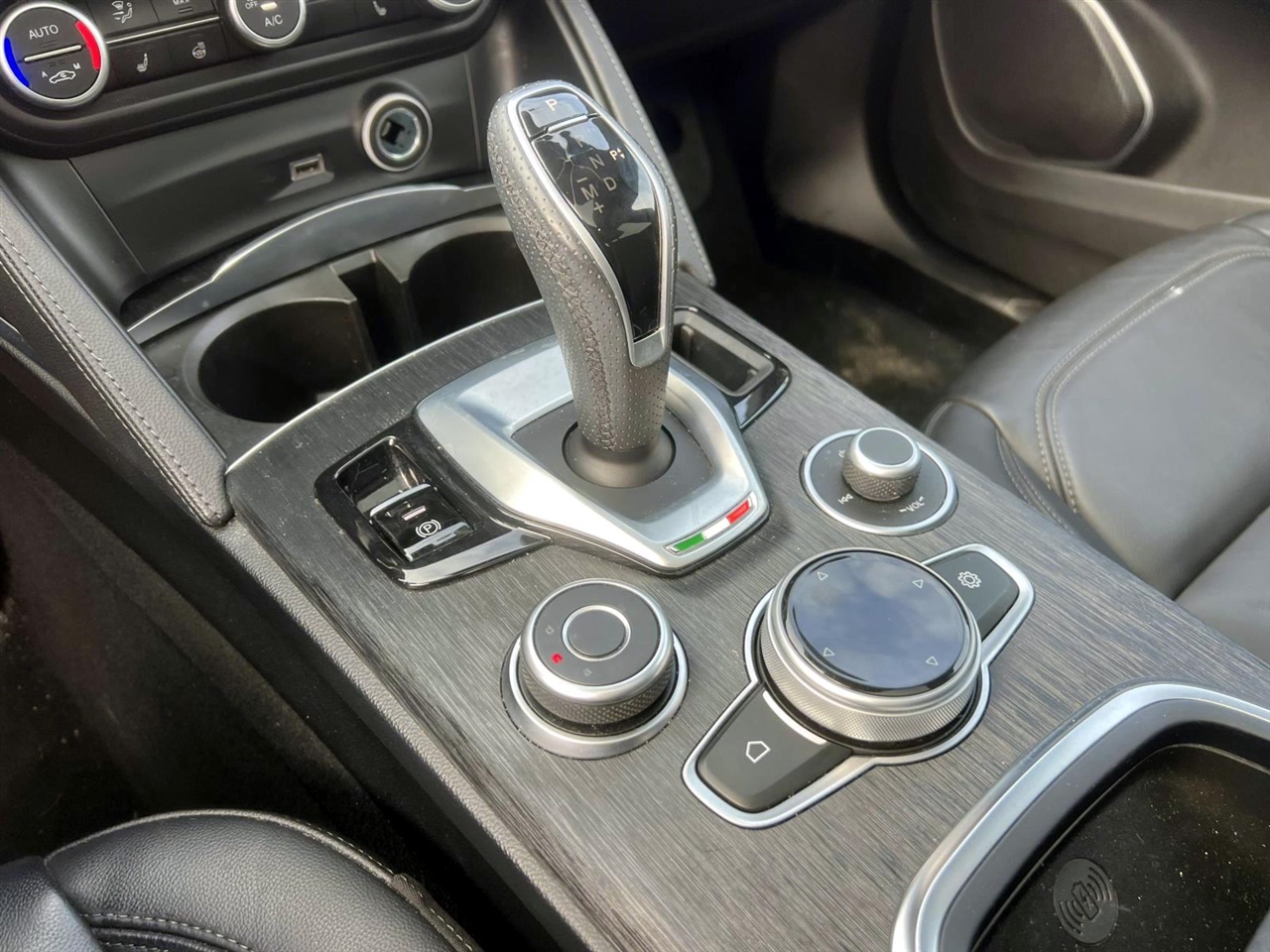 Alfa Romeo Stelvio Sprint RWD 2023