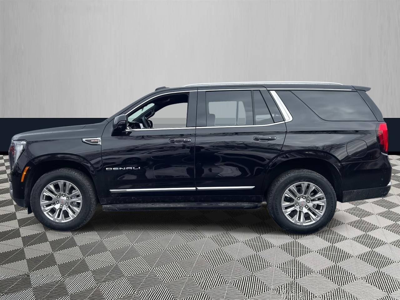 GMC Yukon 4WD 4dr Denali 2025
