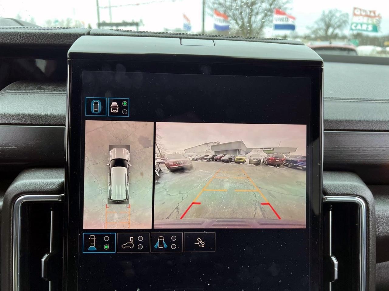 GMC Yukon 4WD 4dr Denali 2025