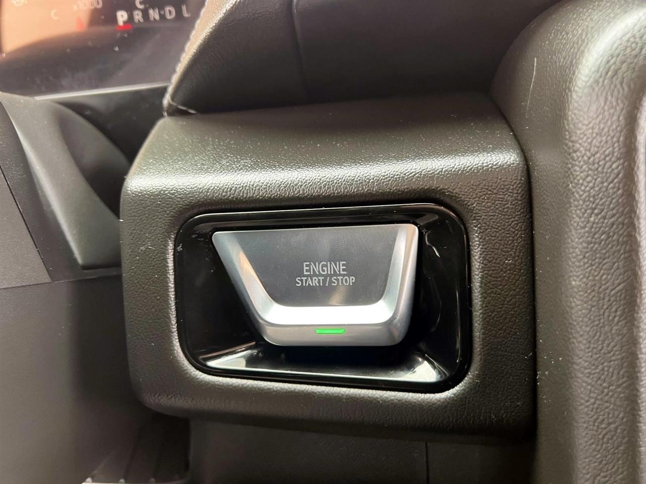 GMC Yukon 4WD 4dr Denali 2025