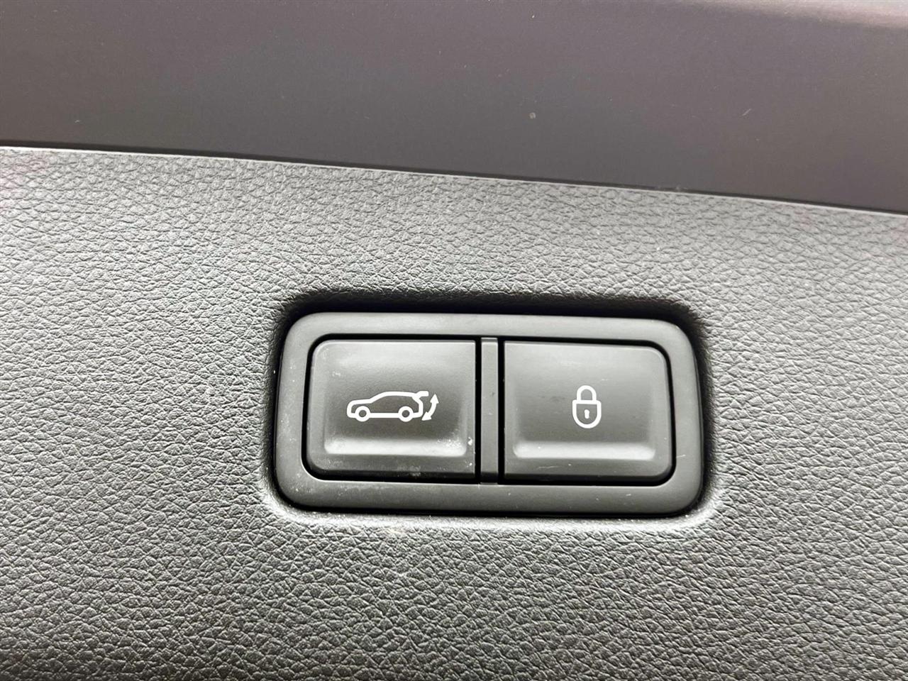 Genesis GV70 2.5T AWD 2023